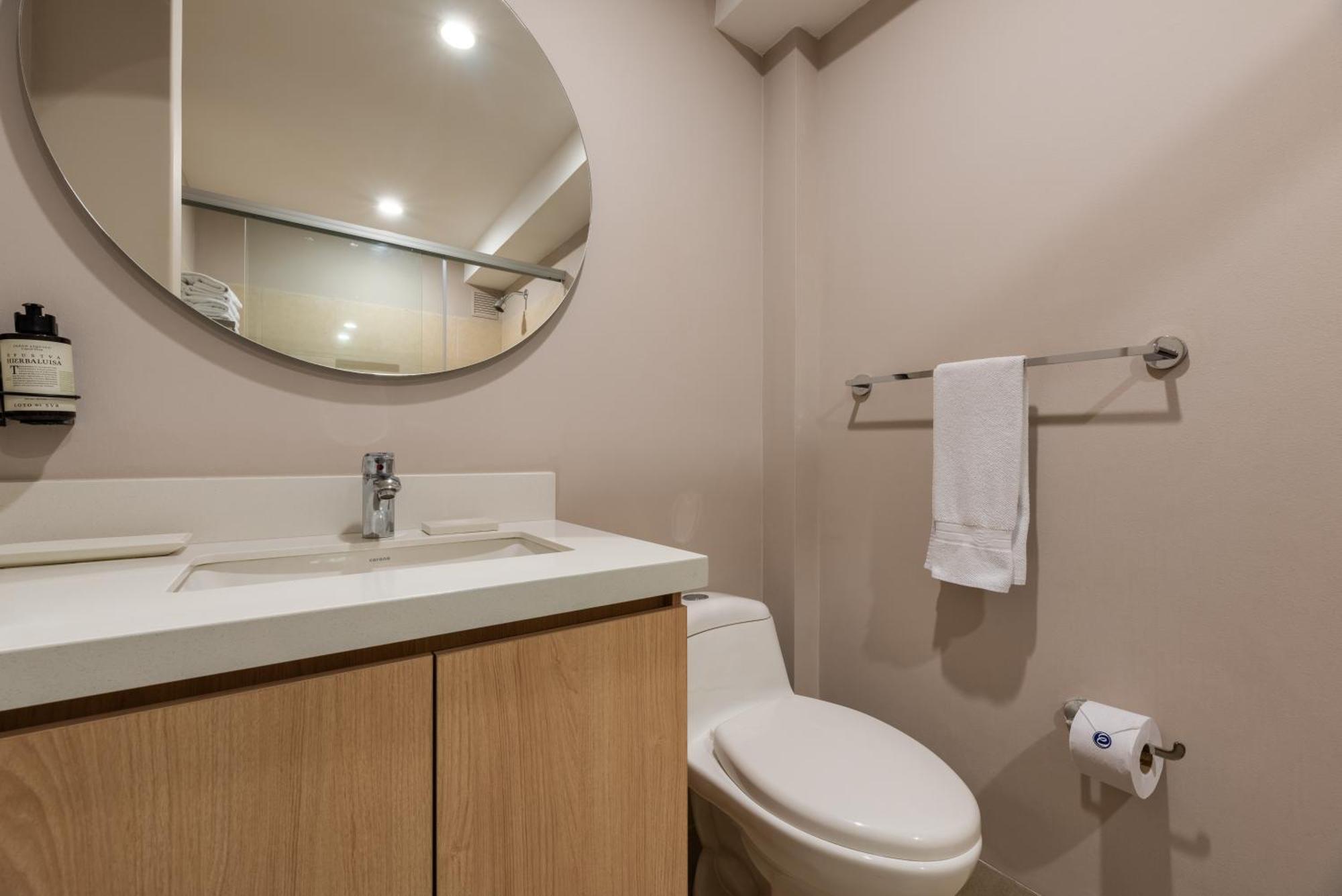 Estelar Apartamentos Medellin Bagian luar foto