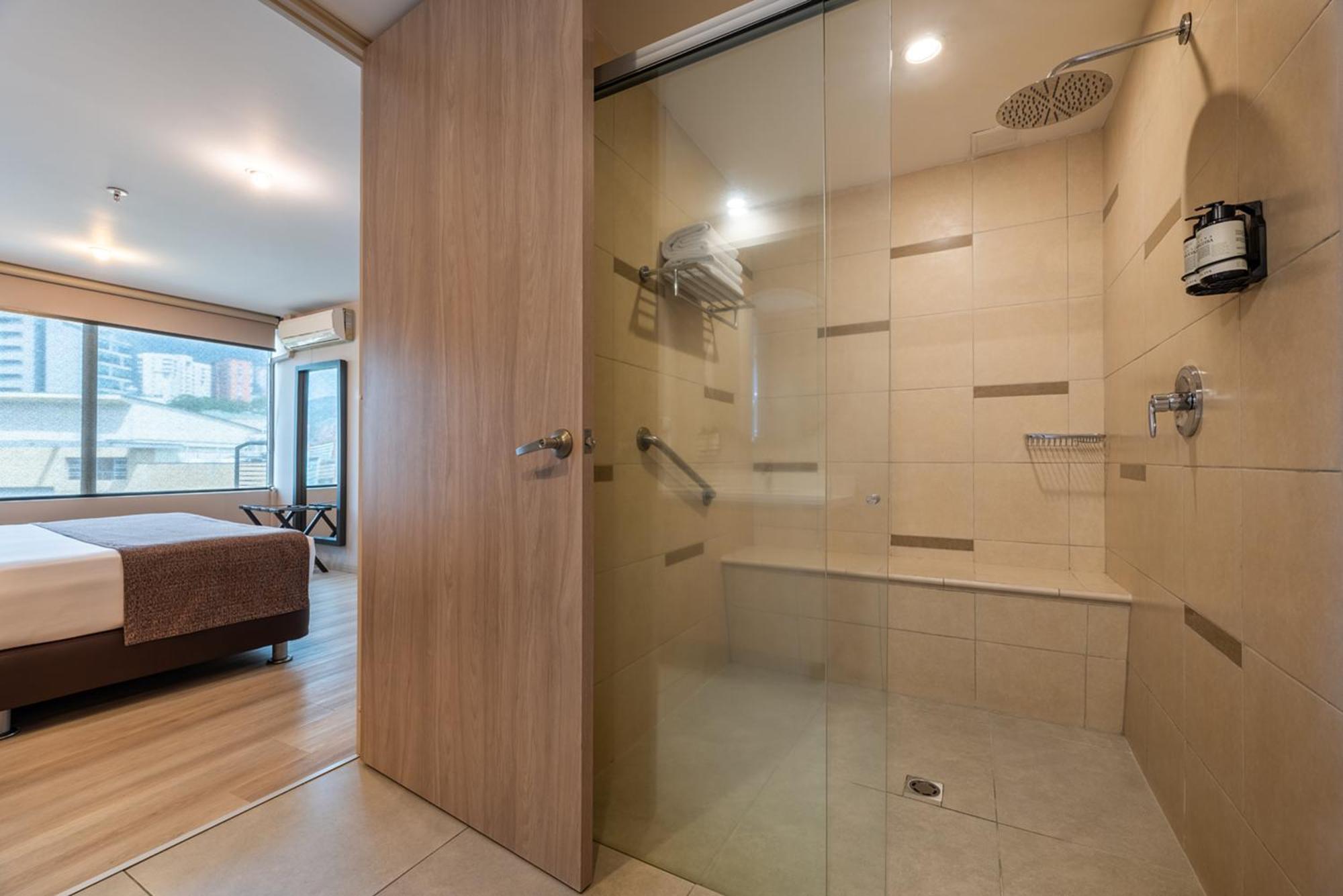 Estelar Apartamentos Medellin Bagian luar foto