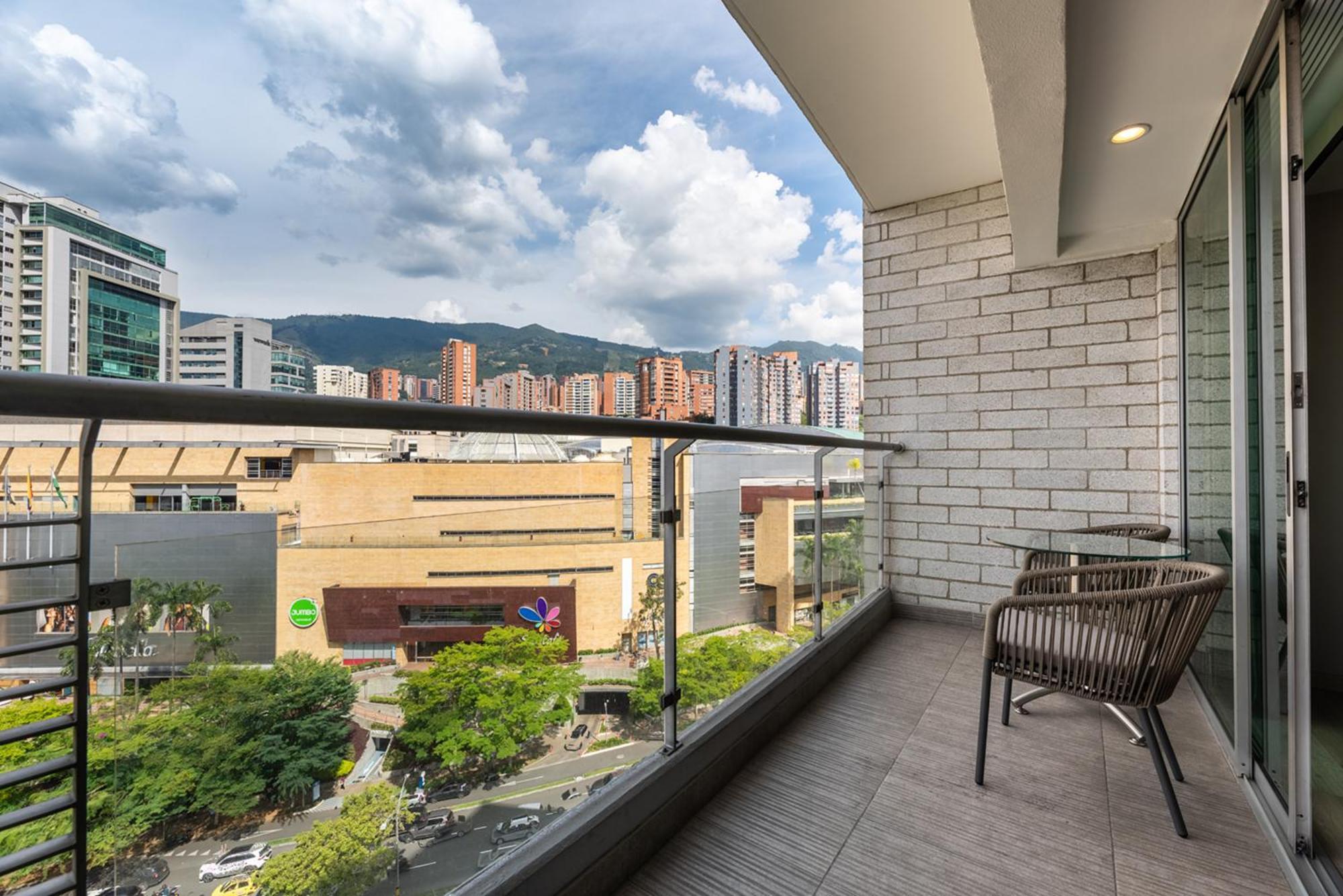 Estelar Apartamentos Medellin Bagian luar foto