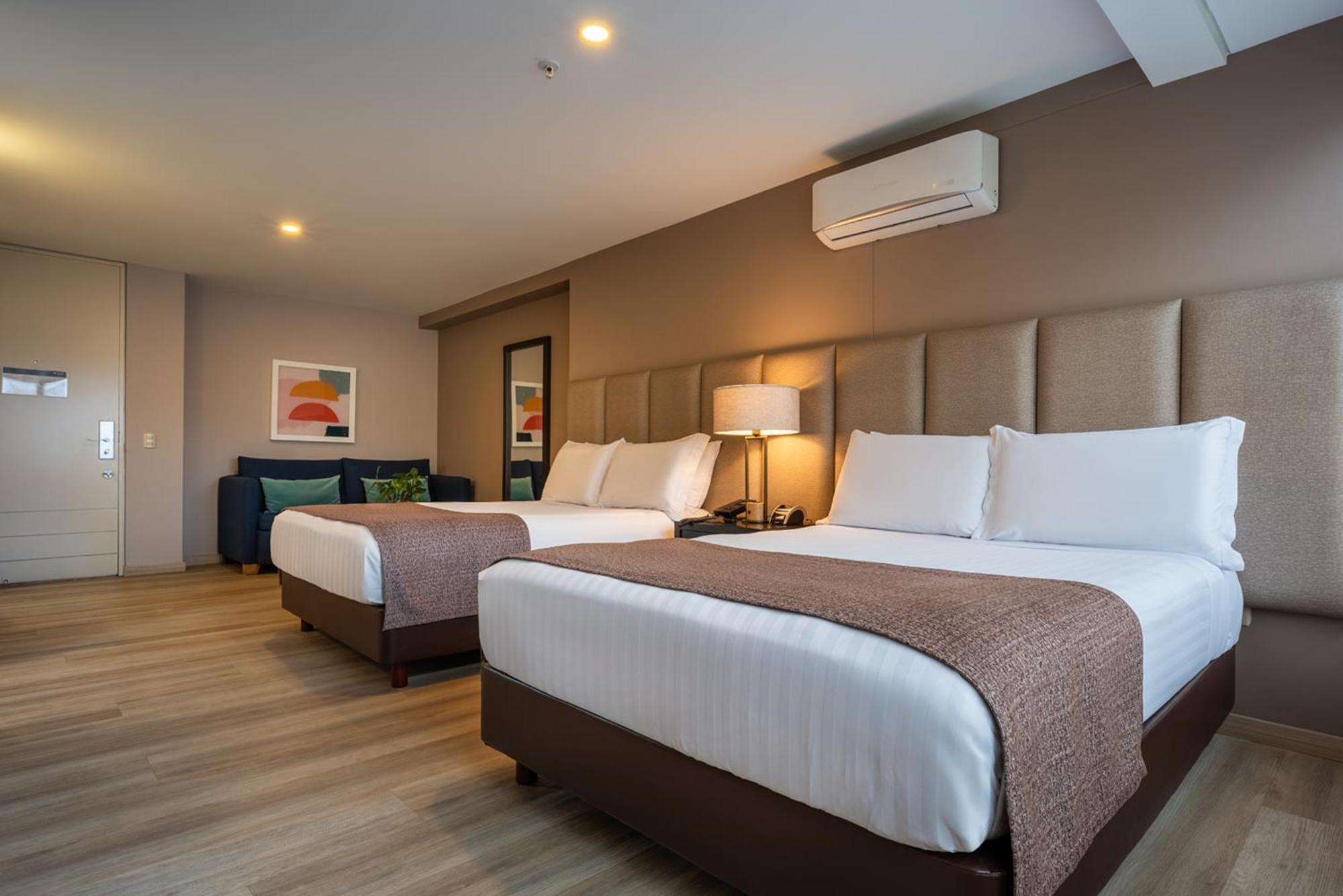 Estelar Apartamentos Medellin Bagian luar foto