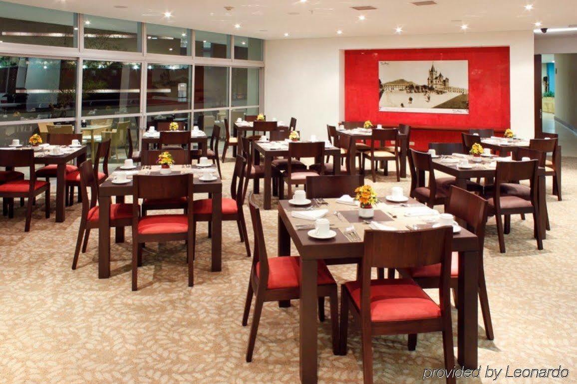 Estelar Apartamentos Medellin Restoran foto